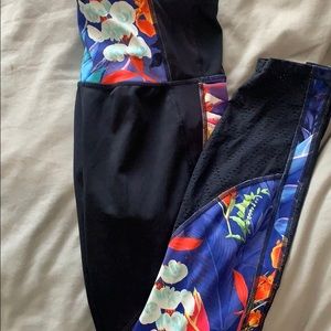Athleta tropical leggings